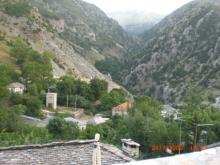 Πανοραμική φωτογραφία του δεξιού μαχαλάς από την πλατιά του χωριού.